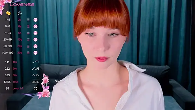 CatherineCummi online show from April 2026 07:44:03 AM