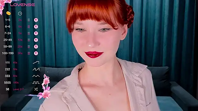 CatherineCummi online show from April 2026 08:43:02 AM