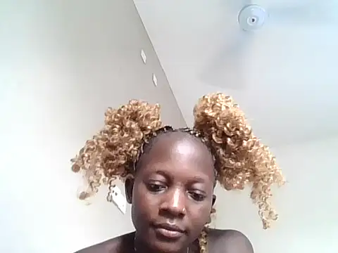 PrettyMesss online show from January 2026 06:06:01 AM