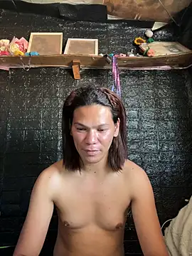 HugeAgatha online show from February 2026 01:47:01 AM