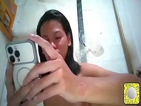 HugeAgatha online show from April 2026 02:02:01 PM