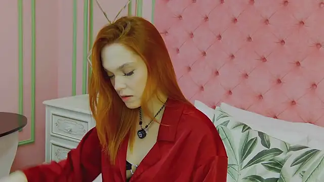 AvaLarson online show from March 2026 01:25:02 PM