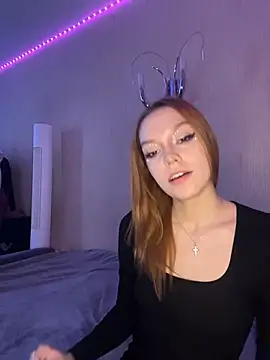 AvaLarson online show from February 2026 08:47:02 AM