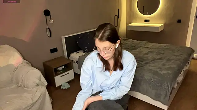 ChrisAmott online show from April 2026 04:08:02 PM