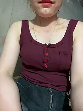 Snapshot of natra0033 chatting on June 2026 01:05:02 PM natra0033 online show from June 2026 01:05:02 PM