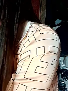 natra0033 online show from February 2026 12:49:01 PM