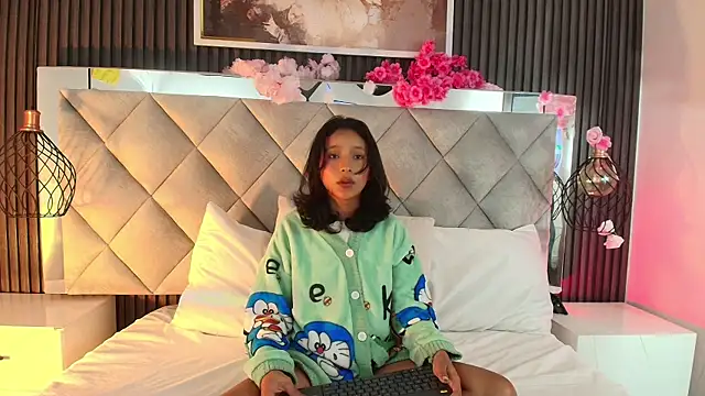 Snapshot of Real_virgin_Pussy chatting on May 2026 08:27:02 PM Real virgin Pussy online show from May 2026 08:27:02 PM