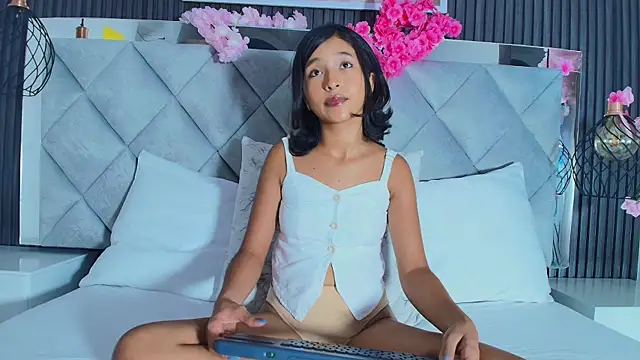 Snapshot of Real_virgin_Pussy chatting on April 2026 07:56:02 PM Real virgin Pussy online show from April 2026 07:56:02 PM