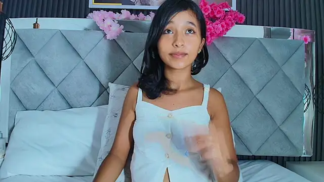 Snapshot of Real_virgin_Pussy chatting on April 2026 02:27:02 AM Real virgin Pussy online show from April 2026 02:27:02 AM