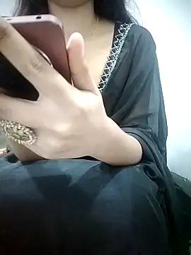 Snapshot of Horny-nishaa chatting on February 2026 04:18:02 PM Horny-nishaa online show from February 2026 04:18:02 PM