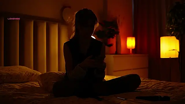 oopsnaked online show from February 2026 10:26:01 AM