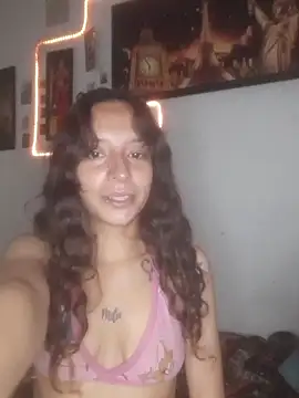 AlexxaAndRileyy online show from January 2026 02:20:02 PM