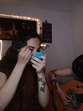 AlexxaAndRileyy online show from February 2026 09:36:01 PM