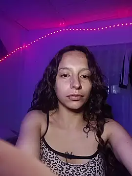 AlexxaAndRileyy online show from June 2026 06:20:01 PM