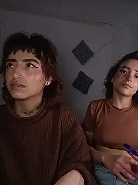 AlexxaAndRileyy online show from July 2026 02:11:02 AM