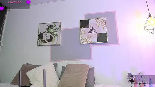 april jones05 online show from March 2026 07:26:01 PM