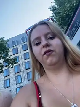 Mia lou05 online show from June 2026 03:29:02 PM