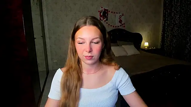 LilyBlakee online show from February 2026 07:36:01 PM