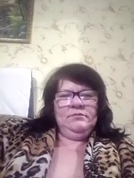 NysiOlsen online show from February 2026 06:16:01 PM