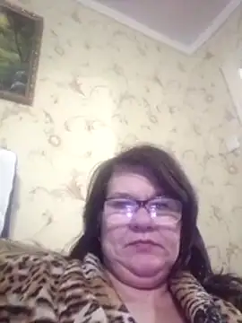 NysiOlsen online show from April 2026 06:44:02 PM