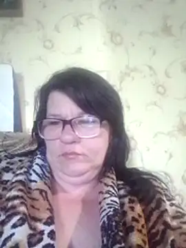 NysiOlsen online show from May 2026 03:04:02 PM