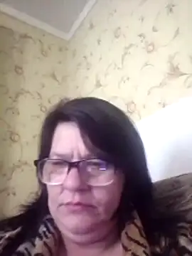 NysiOlsen online show from May 2026 01:36:01 PM