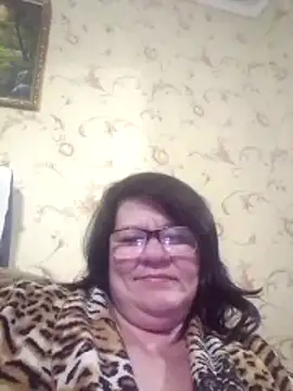 NysiOlsen online show from April 2026 06:25:01 PM