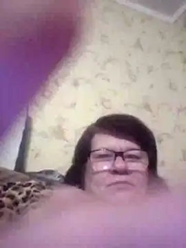 NysiOlsen online show from January 2026 07:12:01 PM