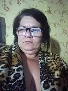 NysiOlsen online show from February 2026 07:25:01 PM