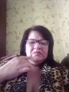 NysiOlsen online show from April 2026 10:00:01 AM