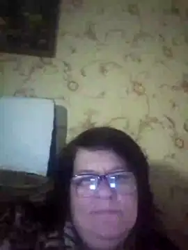 NysiOlsen online show from February 2026 09:44:01 PM