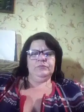 NysiOlsen online show from February 2026 06:08:02 PM