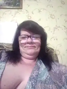 NysiOlsen online show from May 2026 05:28:02 PM