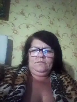 NysiOlsen online show from February 2026 06:43:02 PM