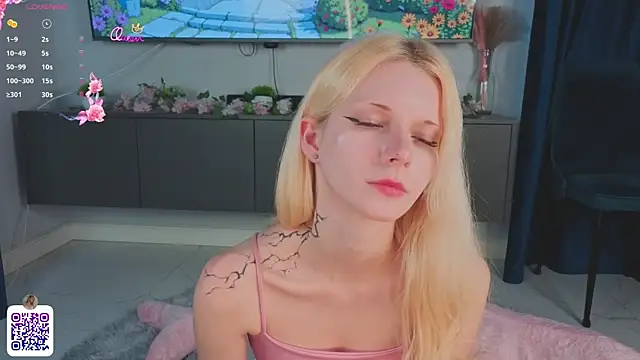 JuanaSumma online show from July 2026 10:22:02 AM
