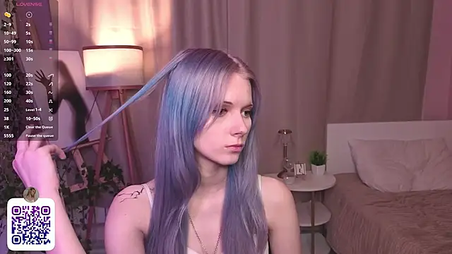JuanaSumma online show from May 2026 06:11:01 AM