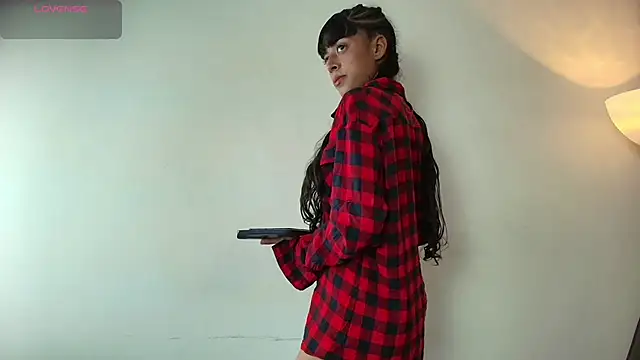 nelly willd online show from February 2026 12:37:01 PM