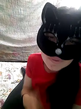 TWOLOVE16 online show from February 2026 07:25:01 PM