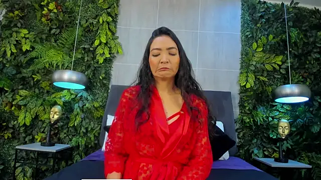 Amber rains online show from March 2026 01:13:01 PM