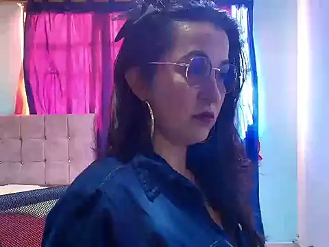 talia mystic online show from January 2026 08:34:01 PM