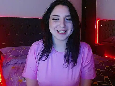 JaquelineLaurent online show from May 2026 08:53:01 PM