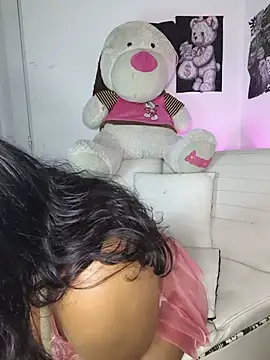 Snapshot of ebonysummer_ chatting on May 2026 05:03:01 AM ebonysummer online show from May 2026 05:03:01 AM