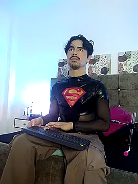 Ethan Briggs  online show from May 2026 03:31:02 AM