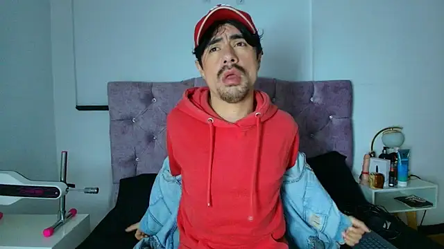 Ethan Briggs  online show from February 2026 03:41:01 AM