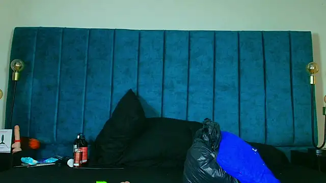 Ethan Briggs  online show from April 2026 03:46:02 AM