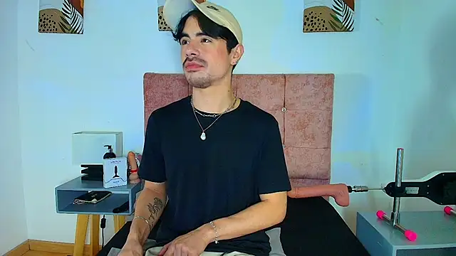 Ethan Briggs  online show from February 2026 03:57:02 AM