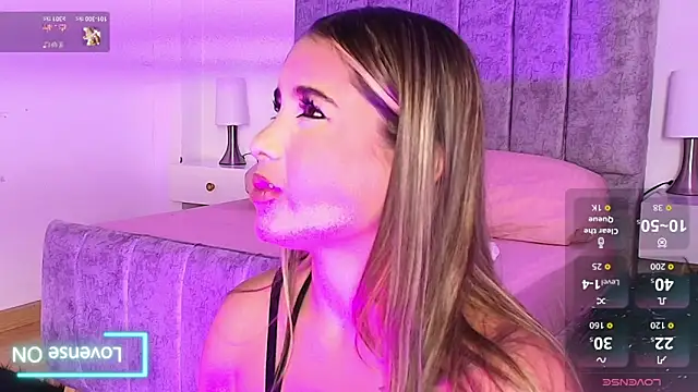 Lucy Carson  online show from February 2026 03:29:02 AM