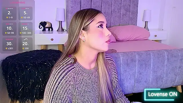 Lucy Carson  online show from February 2026 04:21:02 AM