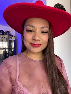 Pretty  Milf online show from April 2026 02:02:01 PM