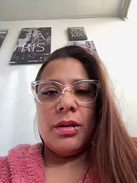 Pretty  Milf online show from May 2026 12:09:01 PM